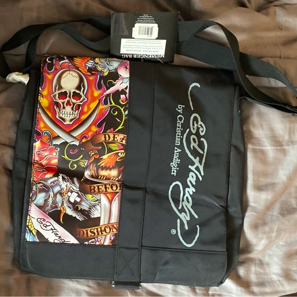 Brand new Don Ed Hardy designs messenger bag. - Picture 1 of 10